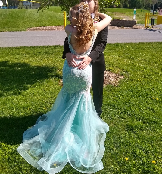 Formal Dress - Picture 2 of 2